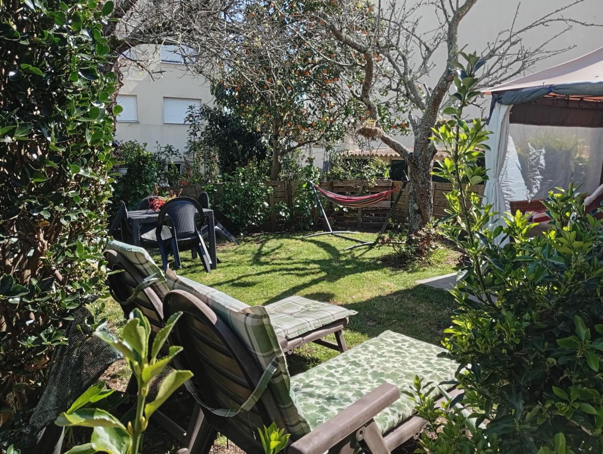 Jardin, Terraza Y Barbacoa O Grove